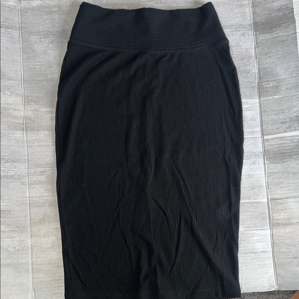 Year of Ours Classic Black Pencil Skirt retail $165